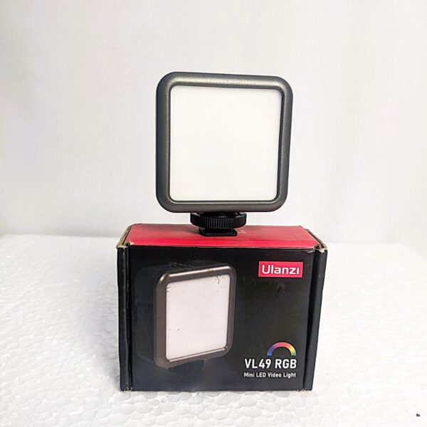 Ulanzi VL49 RGB Pocket LED Video Light 2500K-9000K Lamp for Photography Studio
